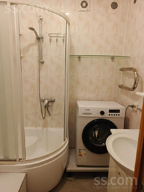 2-комнатная квартира в Пурвциемсе photo 3 of 8