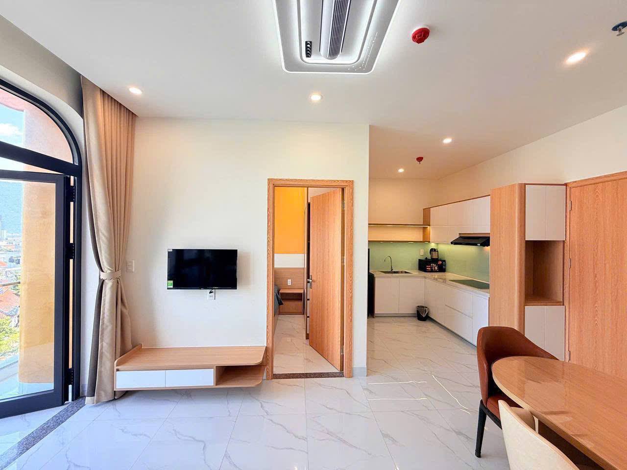 1-Bedroom Apartment with Sea View in Son Tra photo 7 of 8