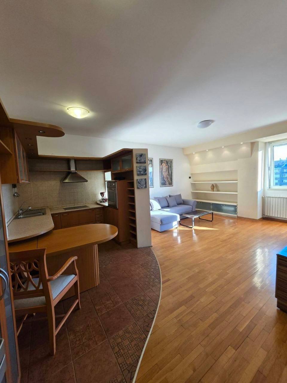 Two-Room Apartment in Novi Beograd photo 2 of 8