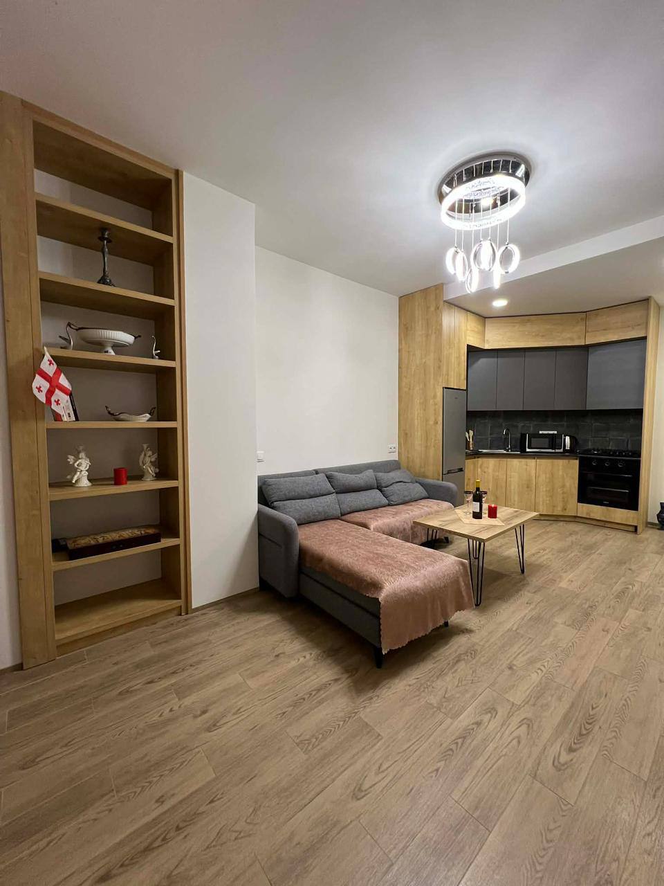 1-Bedroom Apartment on Inasaridze Street photo 2 of 5