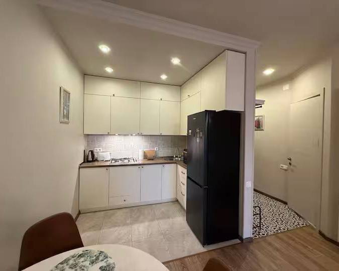 1-Bedroom Apartment on Gorgasali Street photo 4 of 6