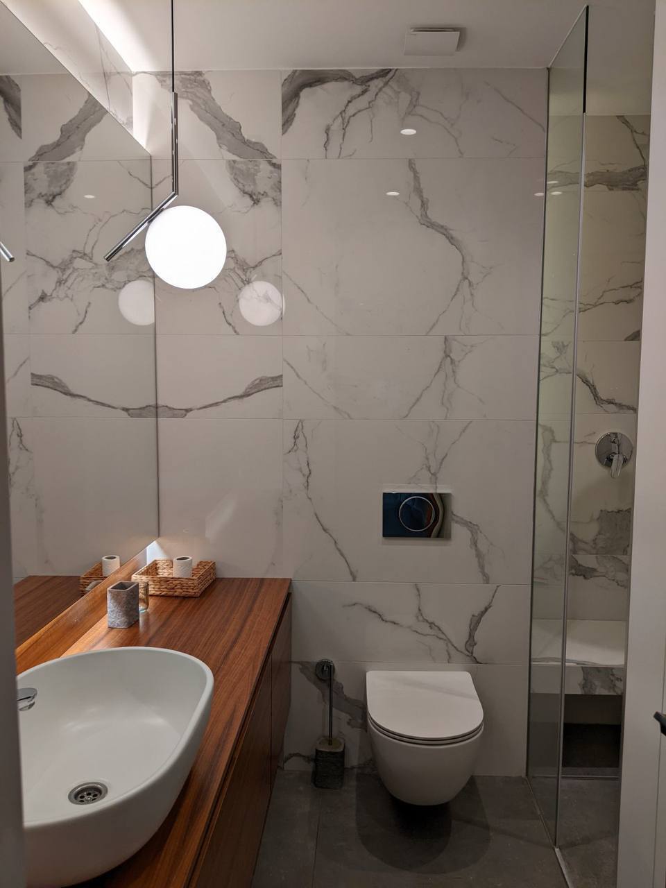 Two-Bedroom Apartment on Sime Igumanova Street photo 6 of 7