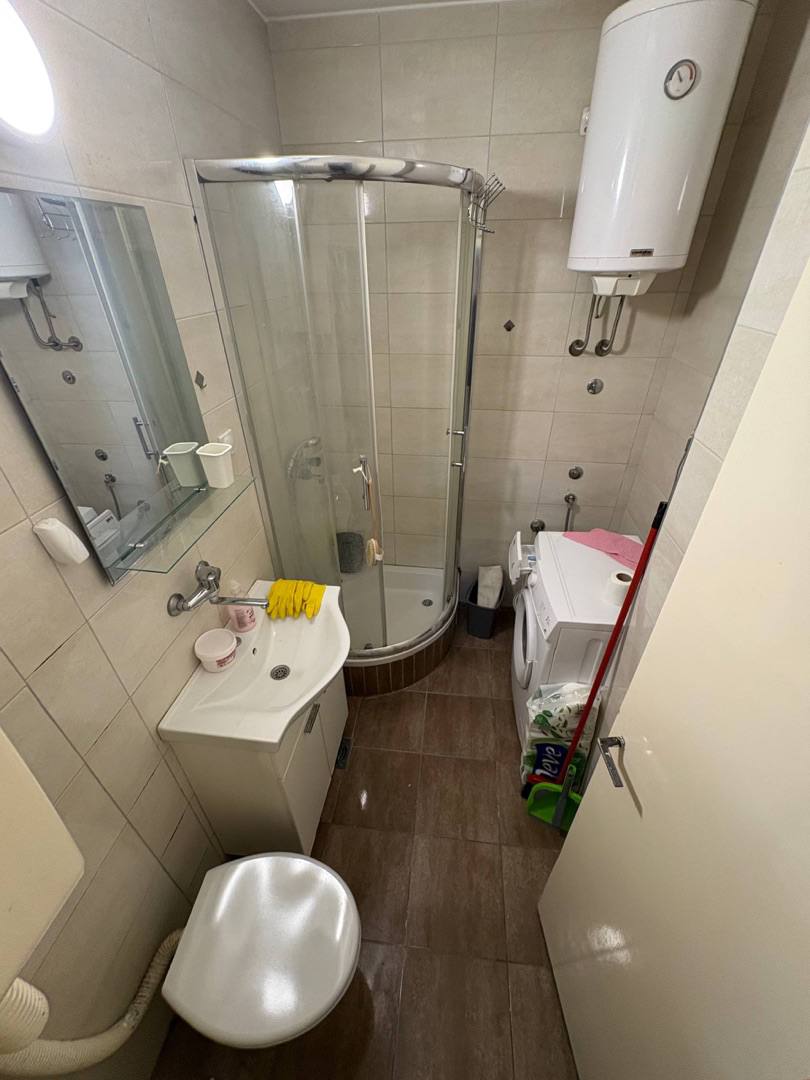 2-Room Apartment in Zvezdara photo 2 of 8