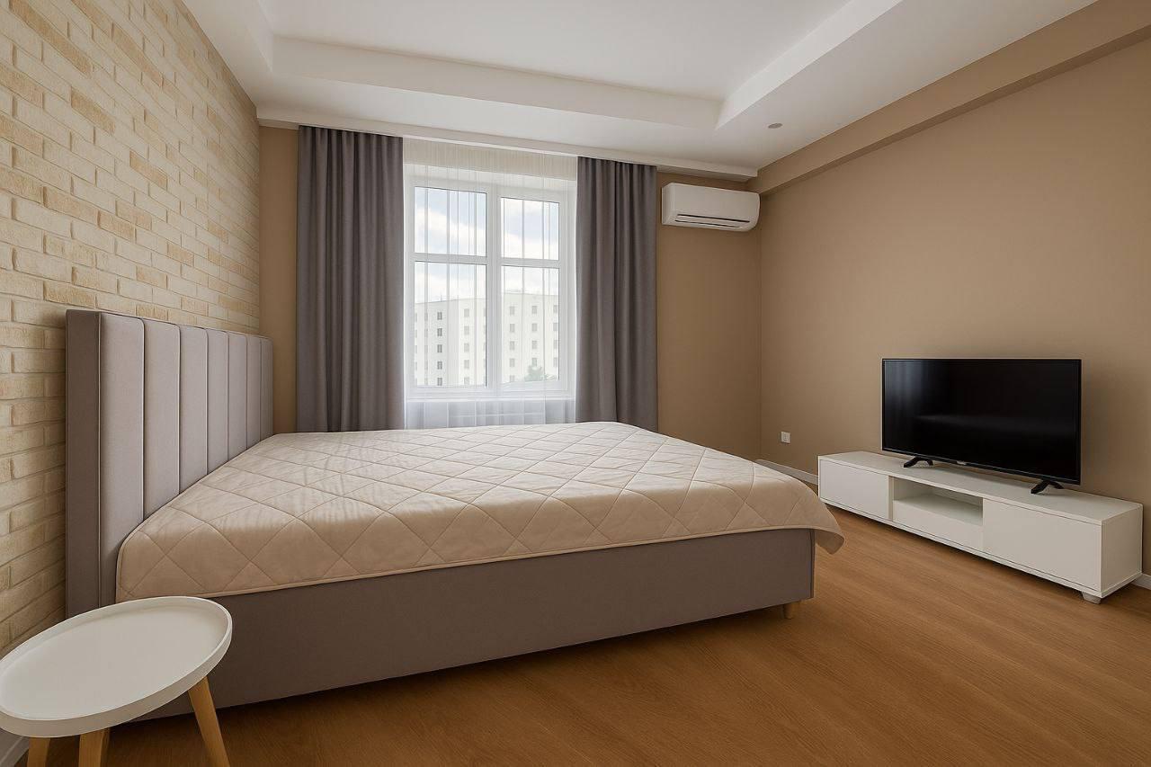 One-Bedroom Apartment in Central Chisinau photo 1 of 8