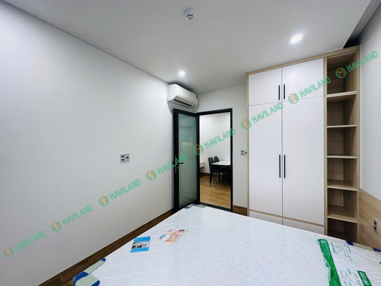 Brand-New 2-Bedroom Serviced Apartment photo 4 of 8
