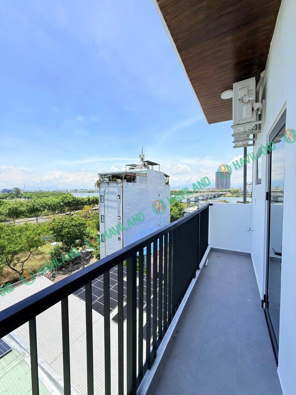 1-Bedroom Apartment Near the River photo 1 of 8