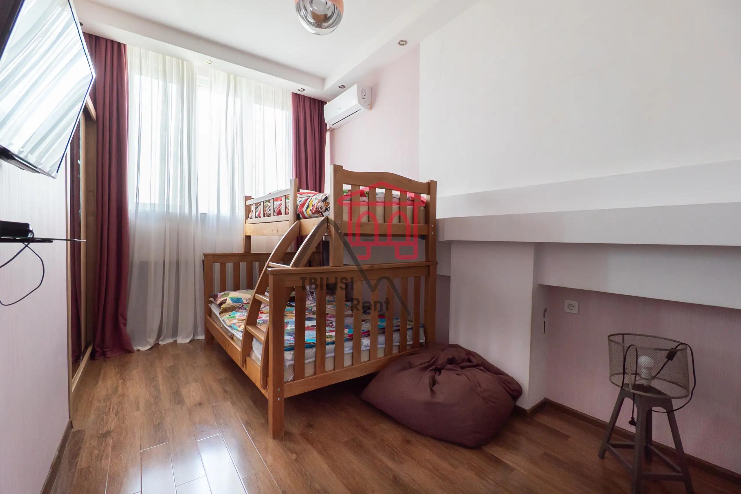 Duplex Apartment with Private Rooftop in Saburtalo photo 7 of 8