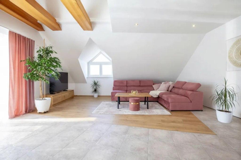Furnished 2-Bedroom Apartment on Radlinského Street photo 1 of 7