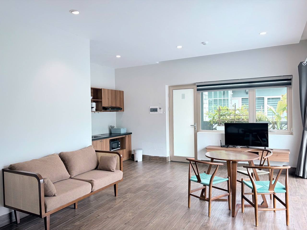 Penthouse Studio with Pool in Son Tra photo 5 of 8