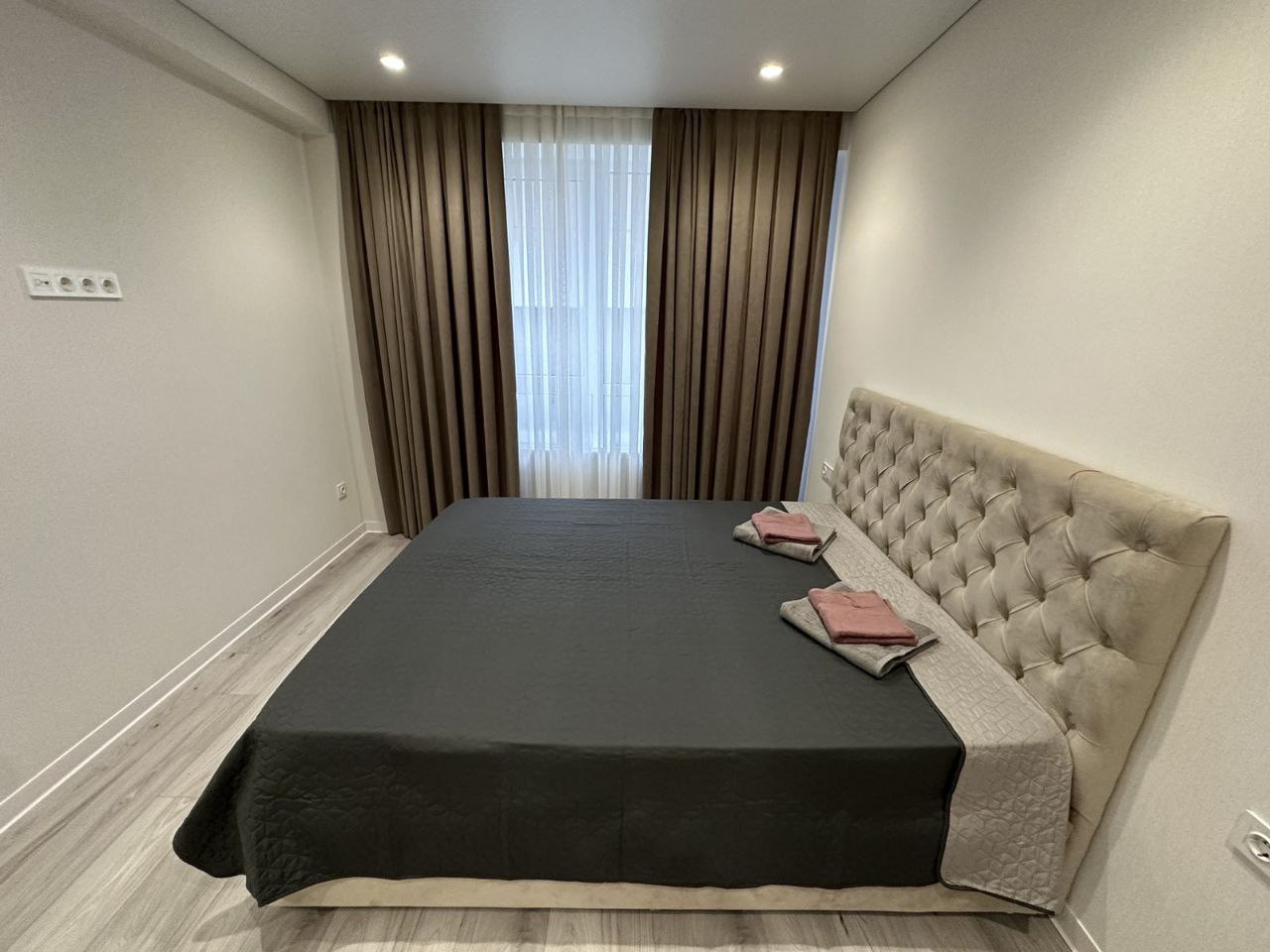 Two-Bedroom Apartment with Terrace in Ciocana photo 1 of 8
