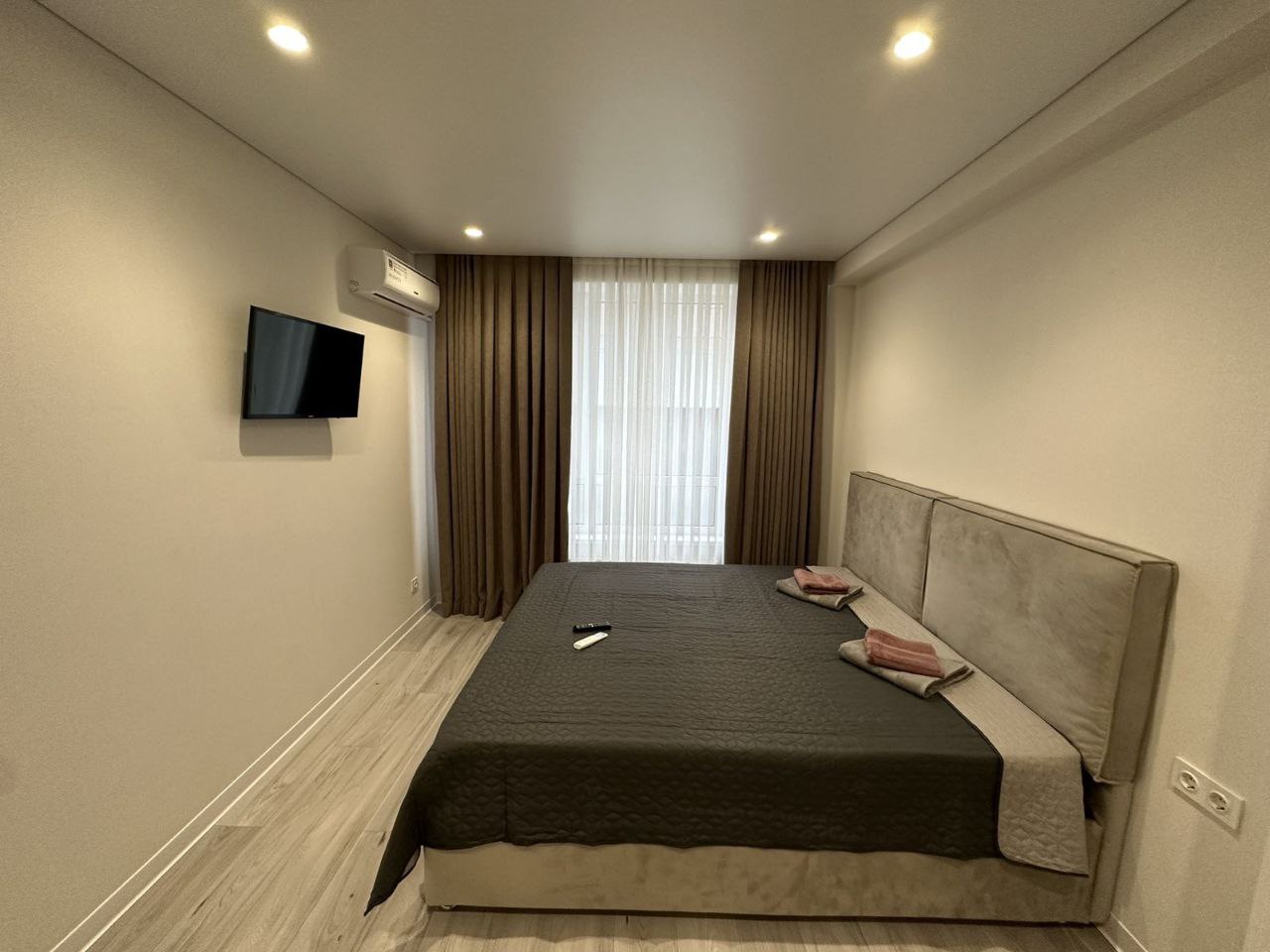 Two-Bedroom Apartment with Terrace in Ciocana photo 3 of 8
