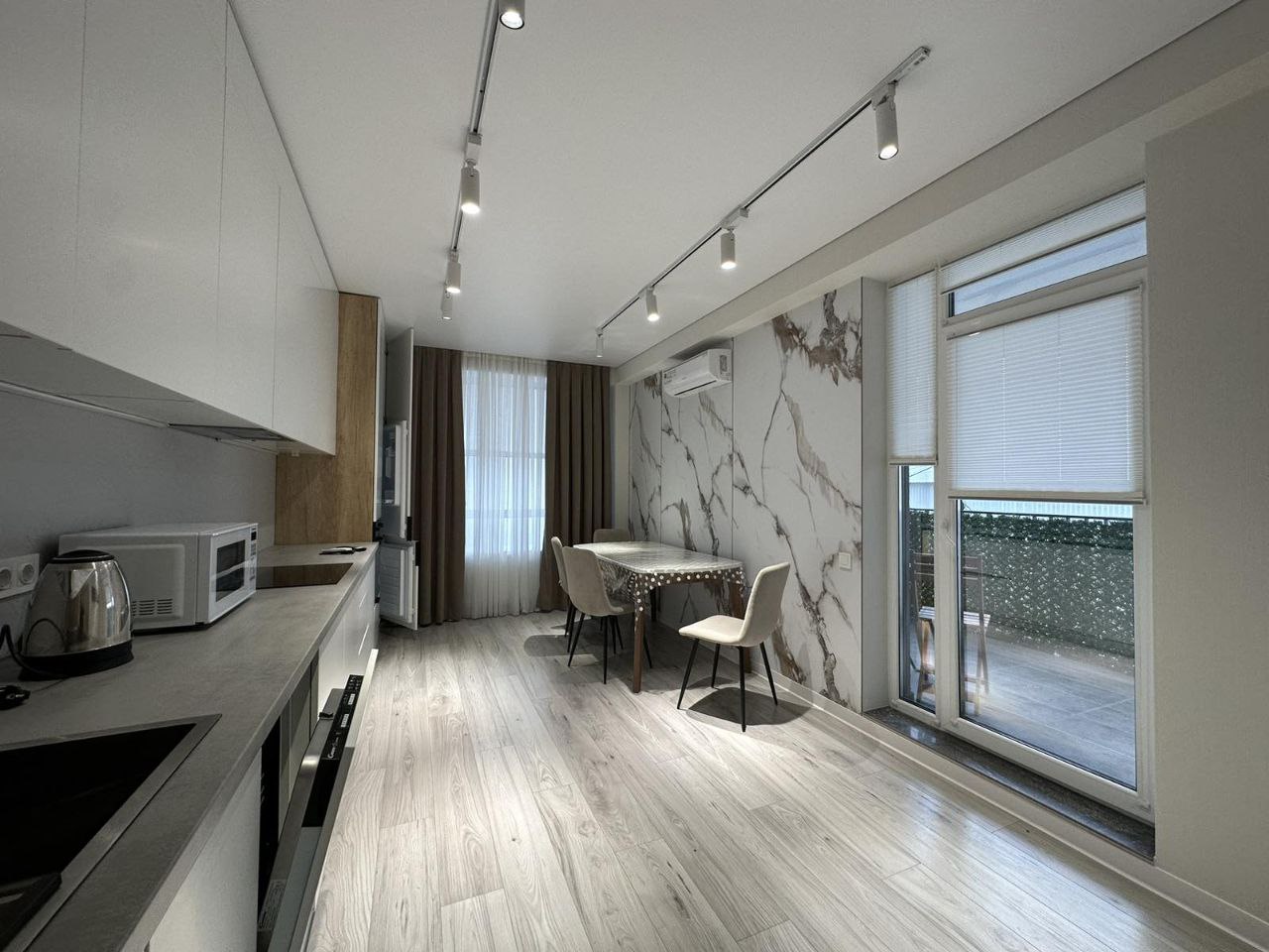 Two-Bedroom Apartment with Terrace in Ciocana photo 4 of 8