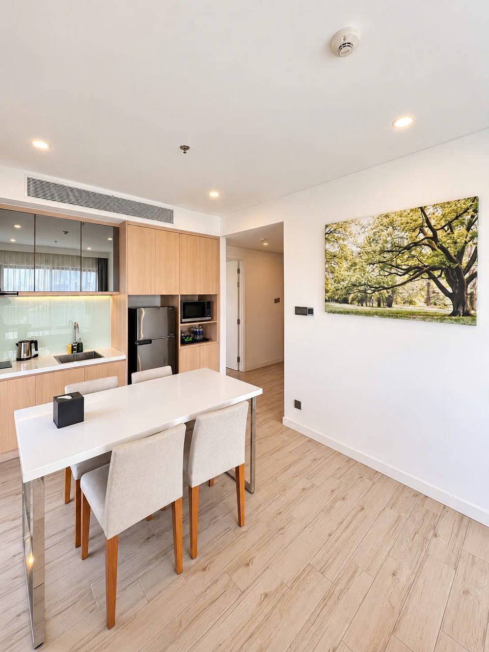 2-Bedroom Sea-View Apartment in Ngu Hanh Son photo 6 of 8