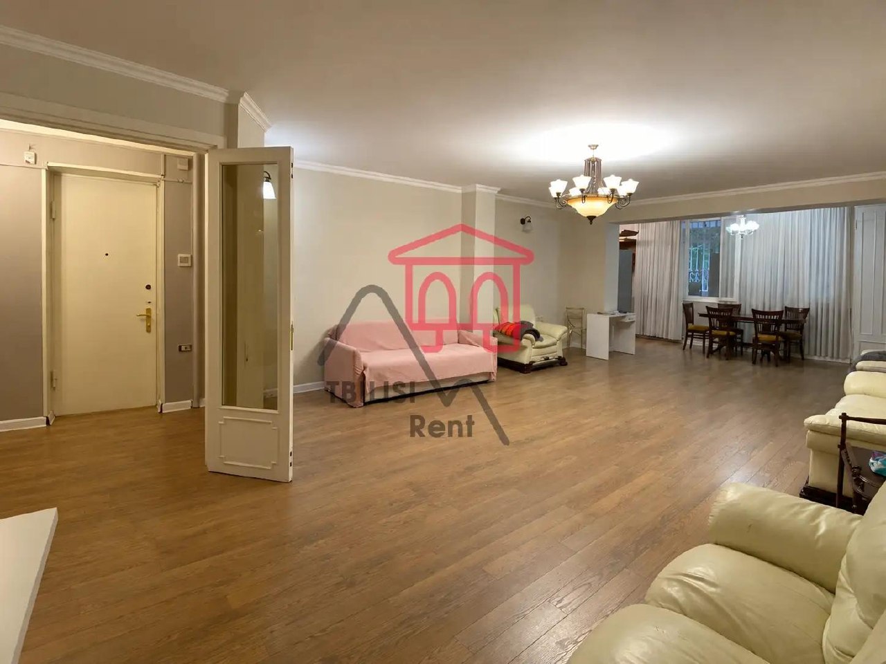 Two-Bedroom Apartment in Saburtalo photo 1 of 8