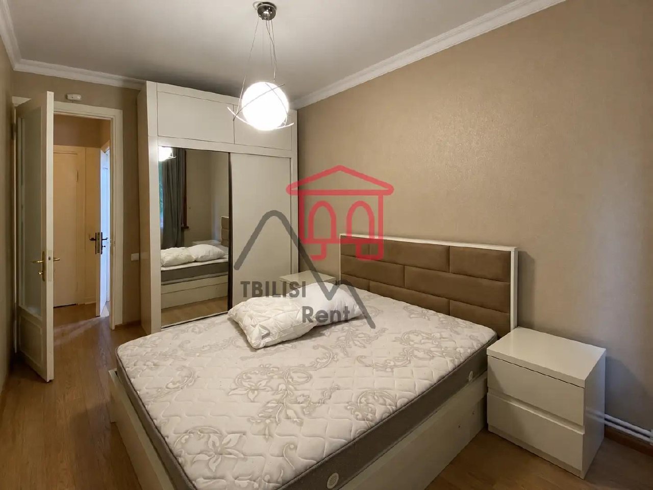 Two-Bedroom Apartment in Saburtalo photo 3 of 8