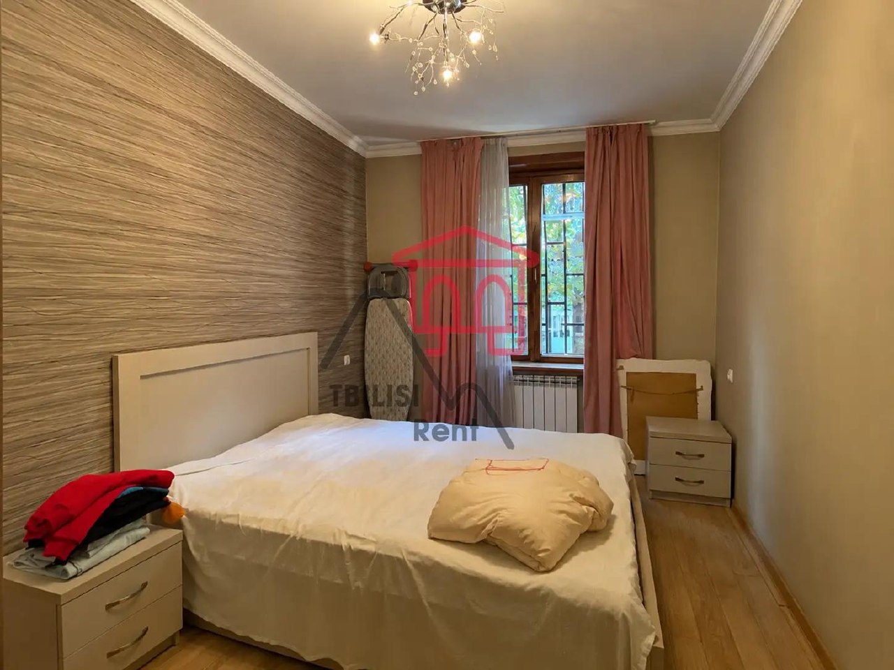 Two-Bedroom Apartment in Saburtalo photo 8 of 8