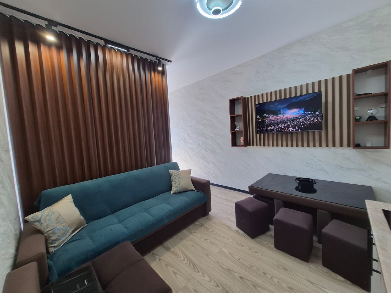 1-Bedroom Apartment Near VOX photo 1 of 3