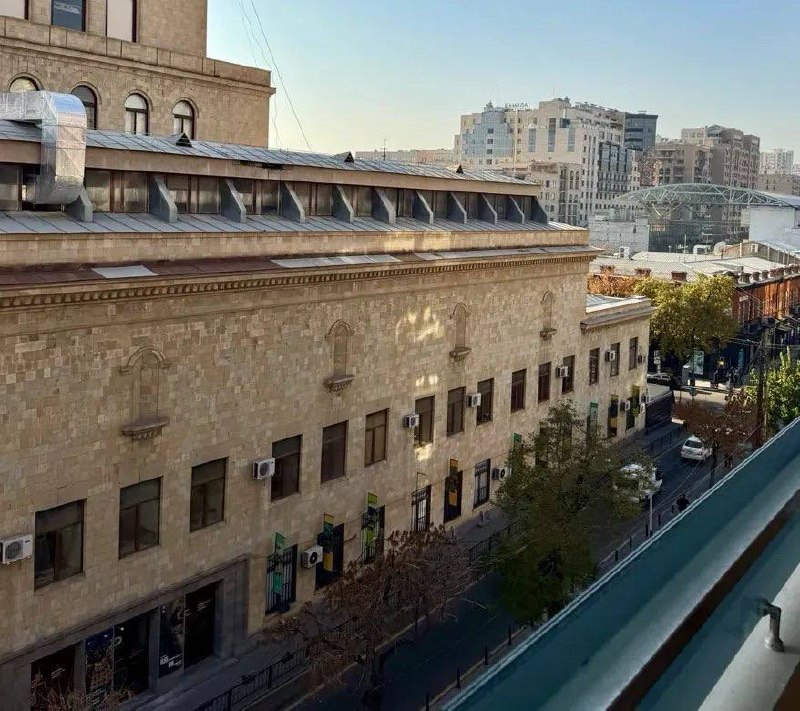 Уютная меблированная 3-комнатная квартира в Кентроне photo 8 of 8