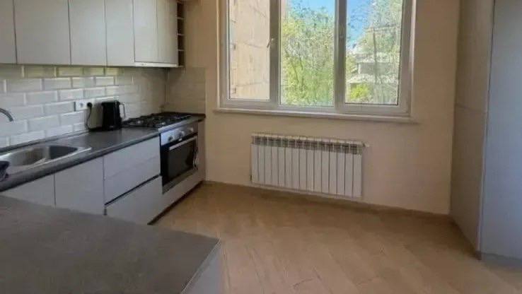 Furnished 2-Room Apartment in Arabkir photo 4 of 8
