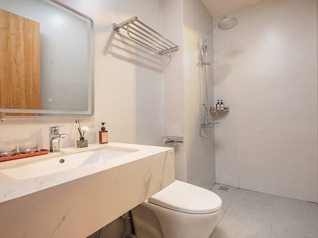 1-Bedroom Apartment in Khue My photo 8 of 8