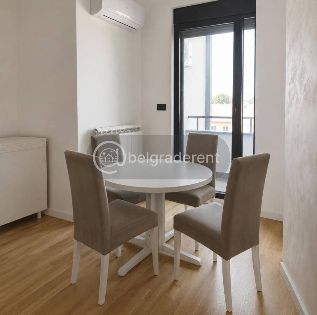 1-Bedroom Apartment in Zemun photo 4 of 8