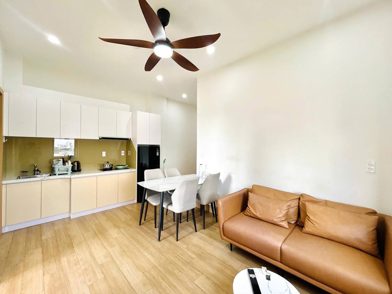 Spacious 2-Bedroom Apartment in Son Tra photo 1 of 8