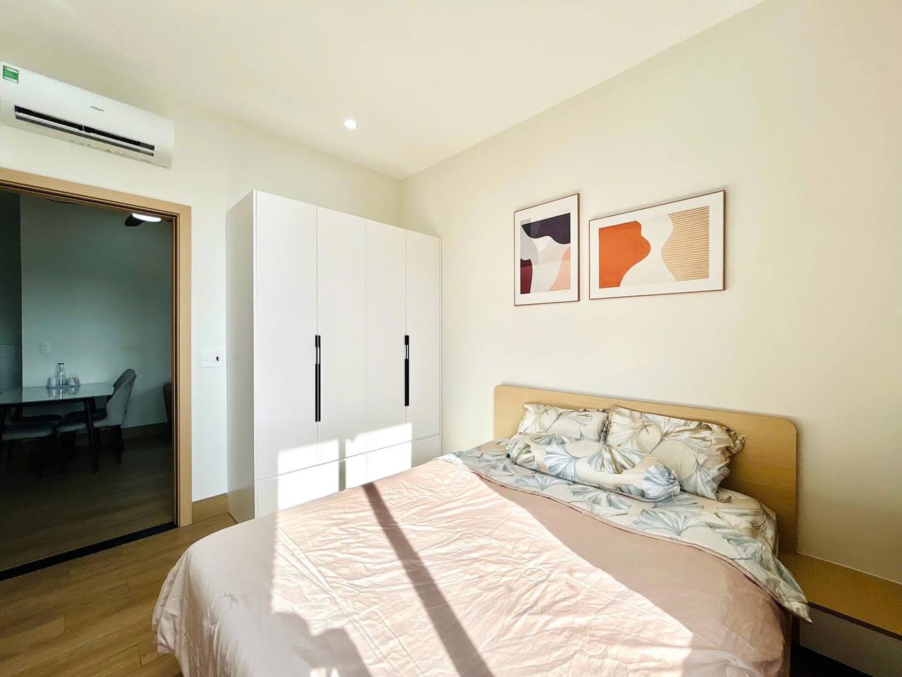 Spacious 2-Bedroom Apartment in Son Tra photo 2 of 8