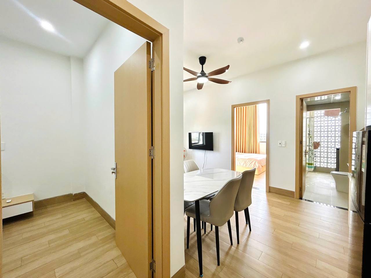 Spacious 2-Bedroom Apartment in Son Tra photo 4 of 8