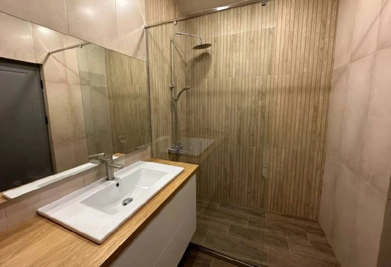 Cozy Furnished Two-Room Apartment in Arabkir photo 7 of 8