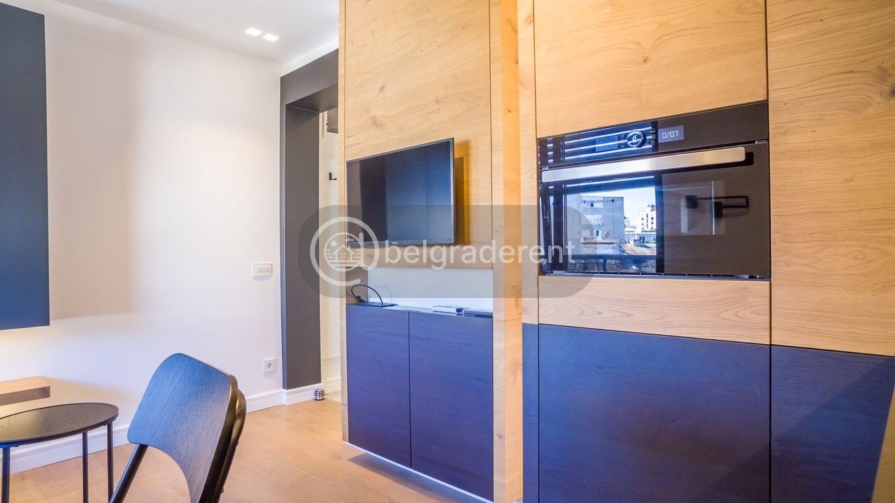 Studio Apartment in Stari Grad photo 3 of 8