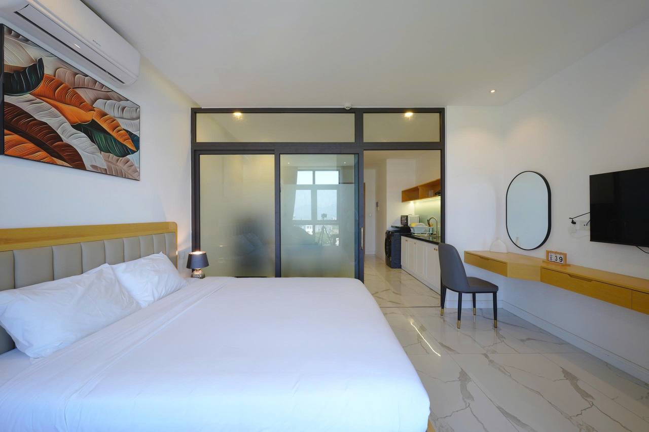 1-Bedroom Apartment in Son Tra photo 5 of 8