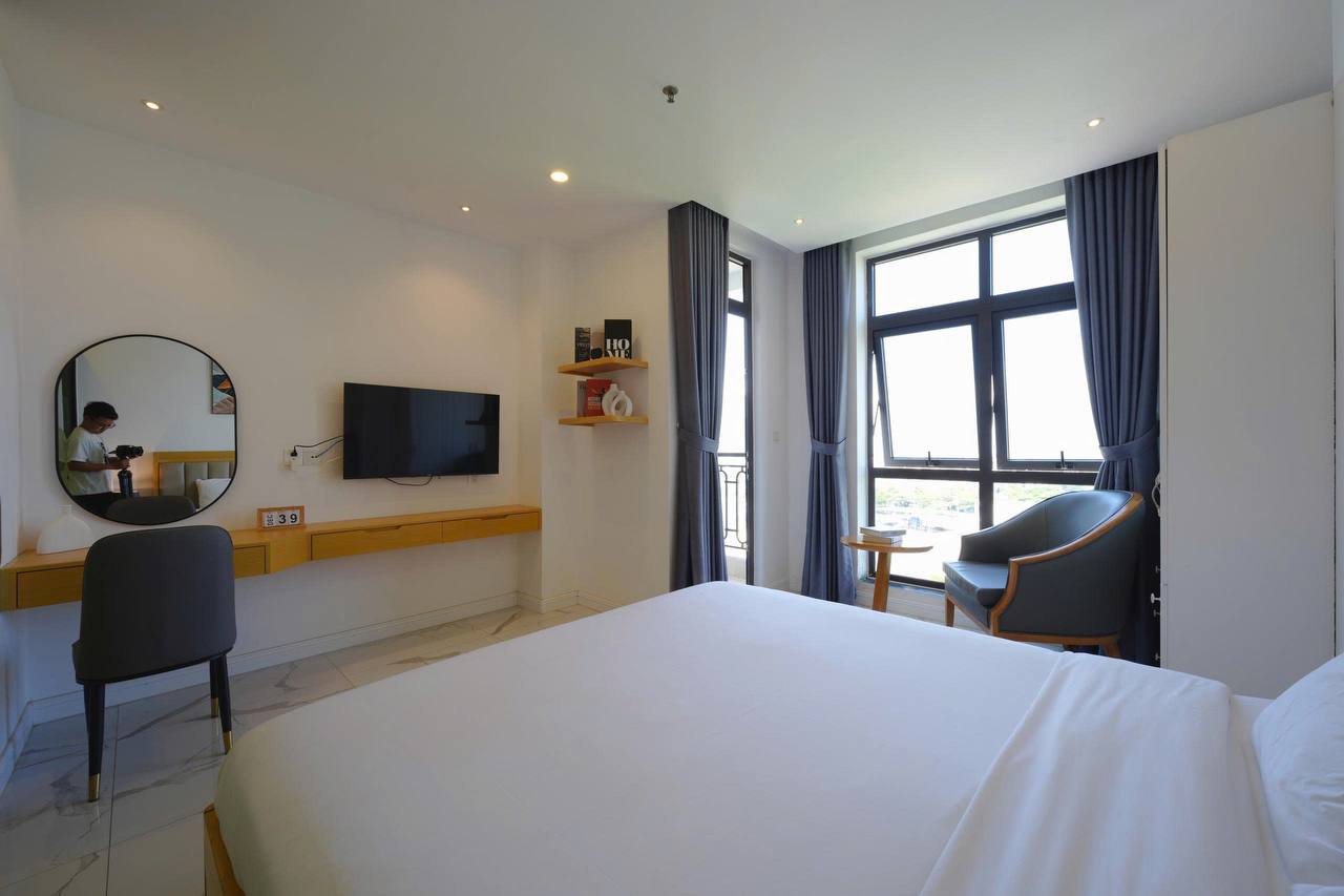 1-Bedroom Apartment in Son Tra photo 6 of 8