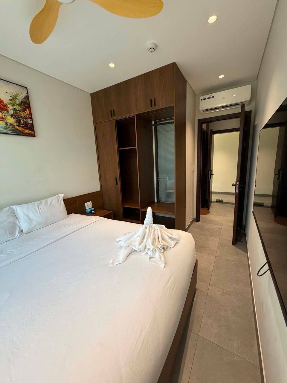 1-Bedroom Apartment with Pool in My An photo 4 of 7