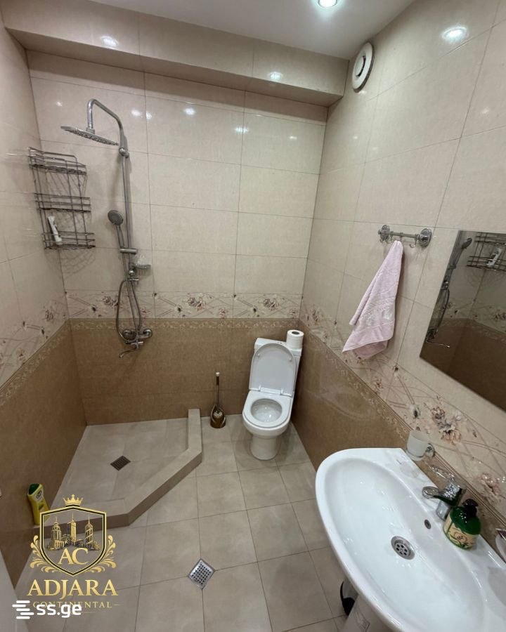 1-Bedroom Apartment for Rent in Batumi photo 3 of 8