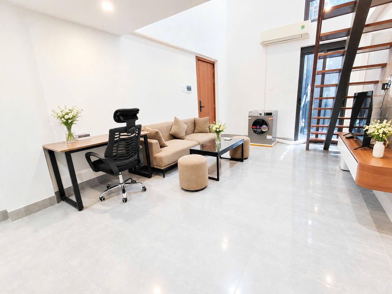 Duplex 1-Bedroom Apartment in Son Tra photo 8 of 8