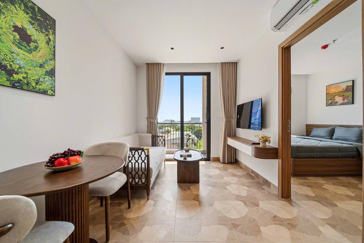 Brand-New One-Bedroom Apartment in Khue My photo 1 of 7