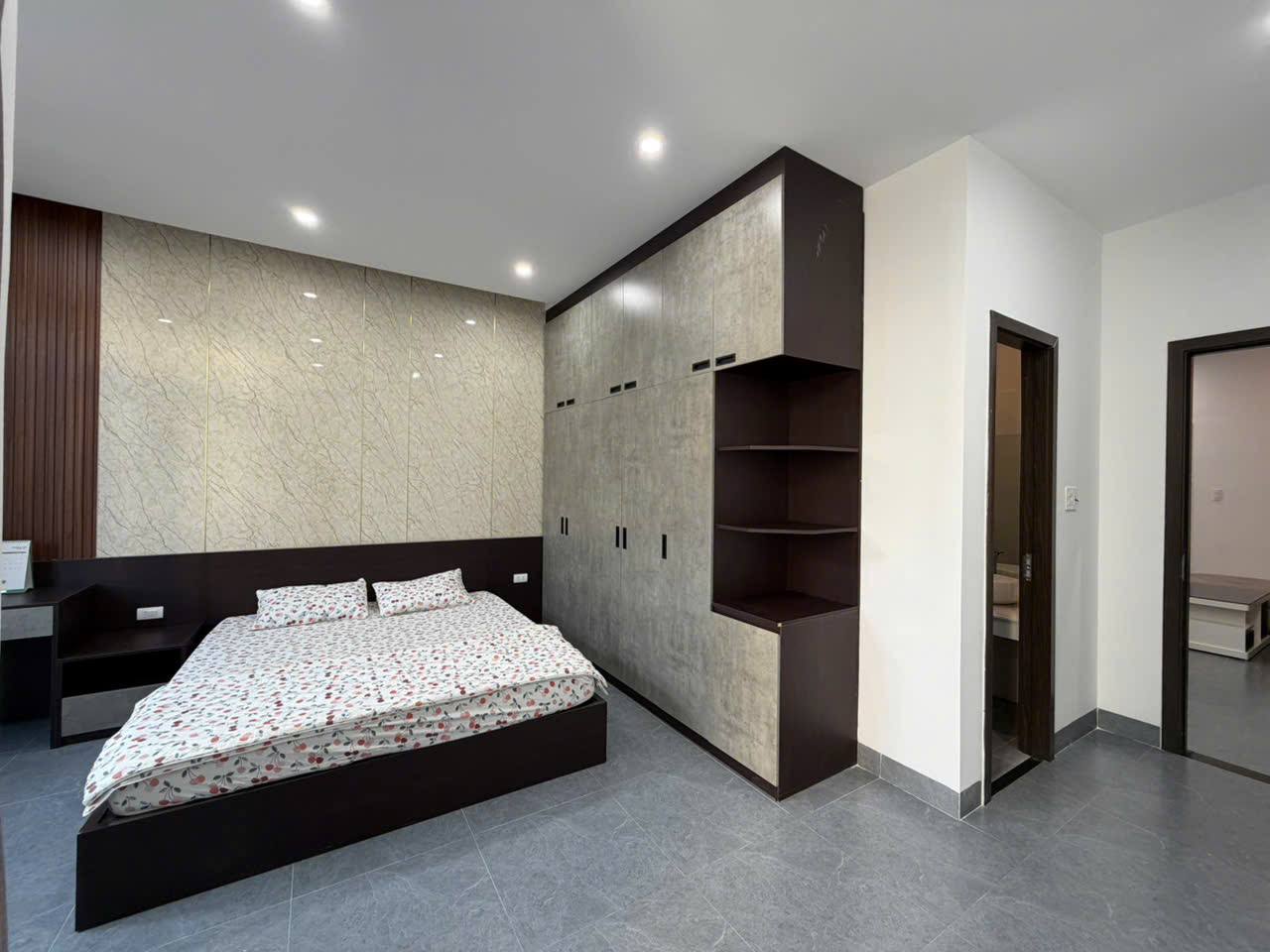Three-Bedroom House in Hoa Xuan photo 5 of 8