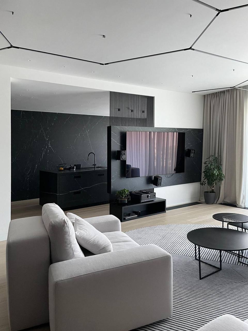 Duplex Apartment in Novi Beograd photo 2 of 8