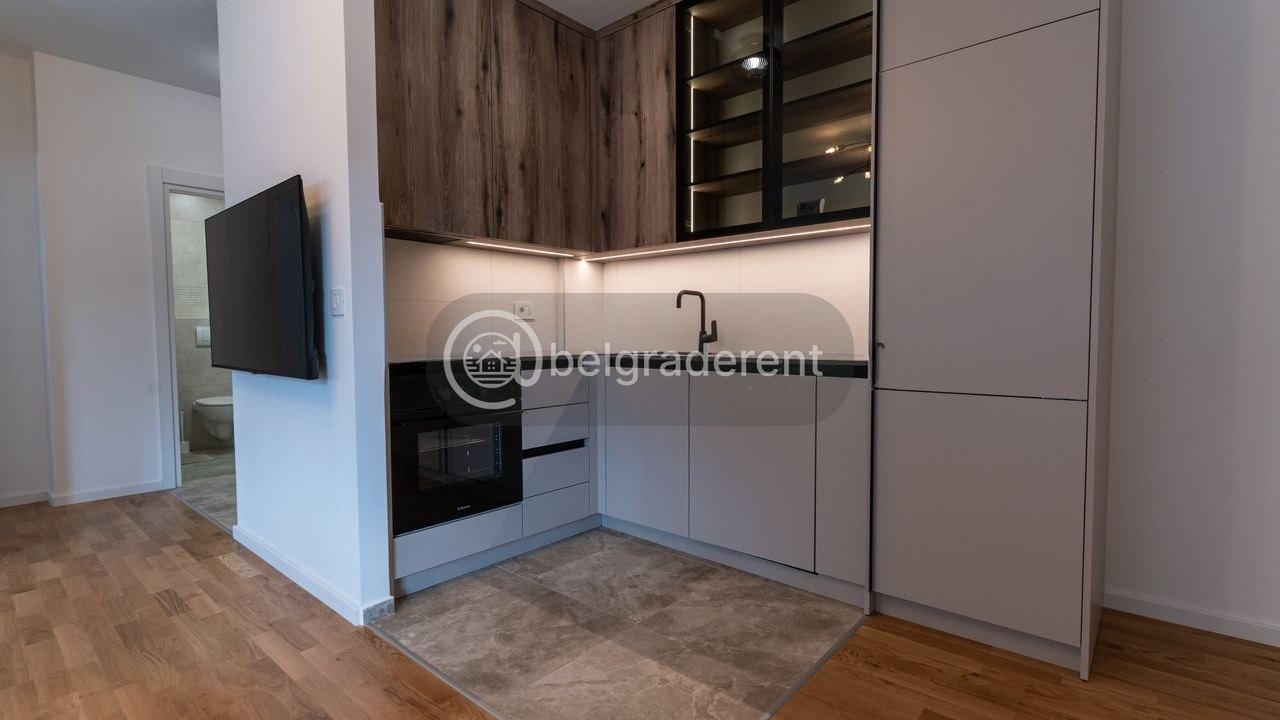 Two-Bedroom Apartment in Zvezdara photo 3 of 8