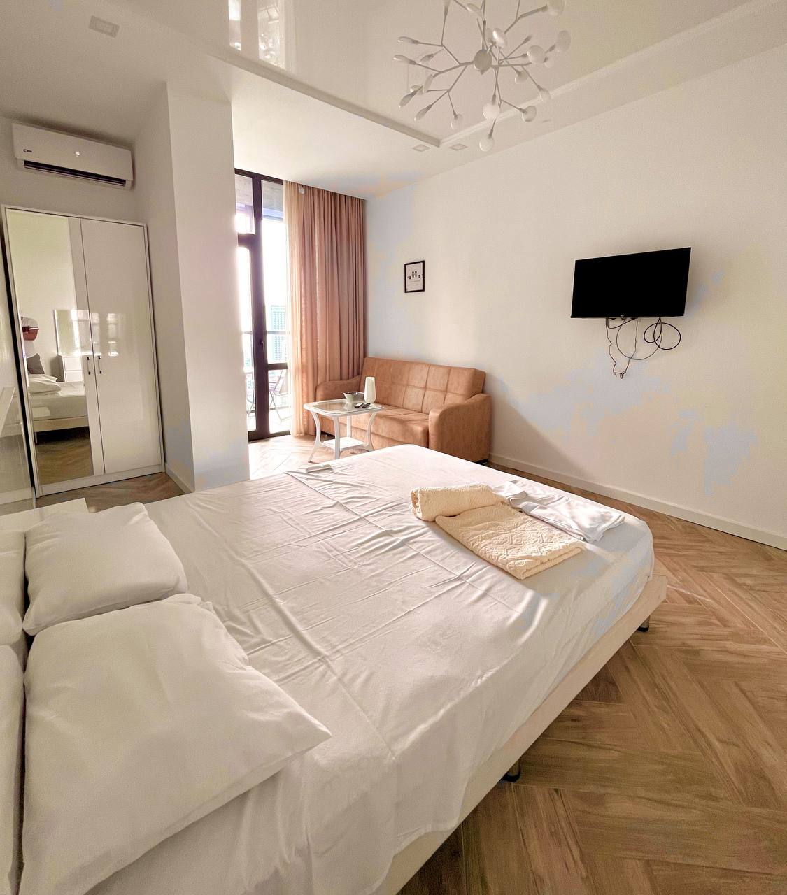 42 m² Studio Apartment in Batumi photo 1 of 8