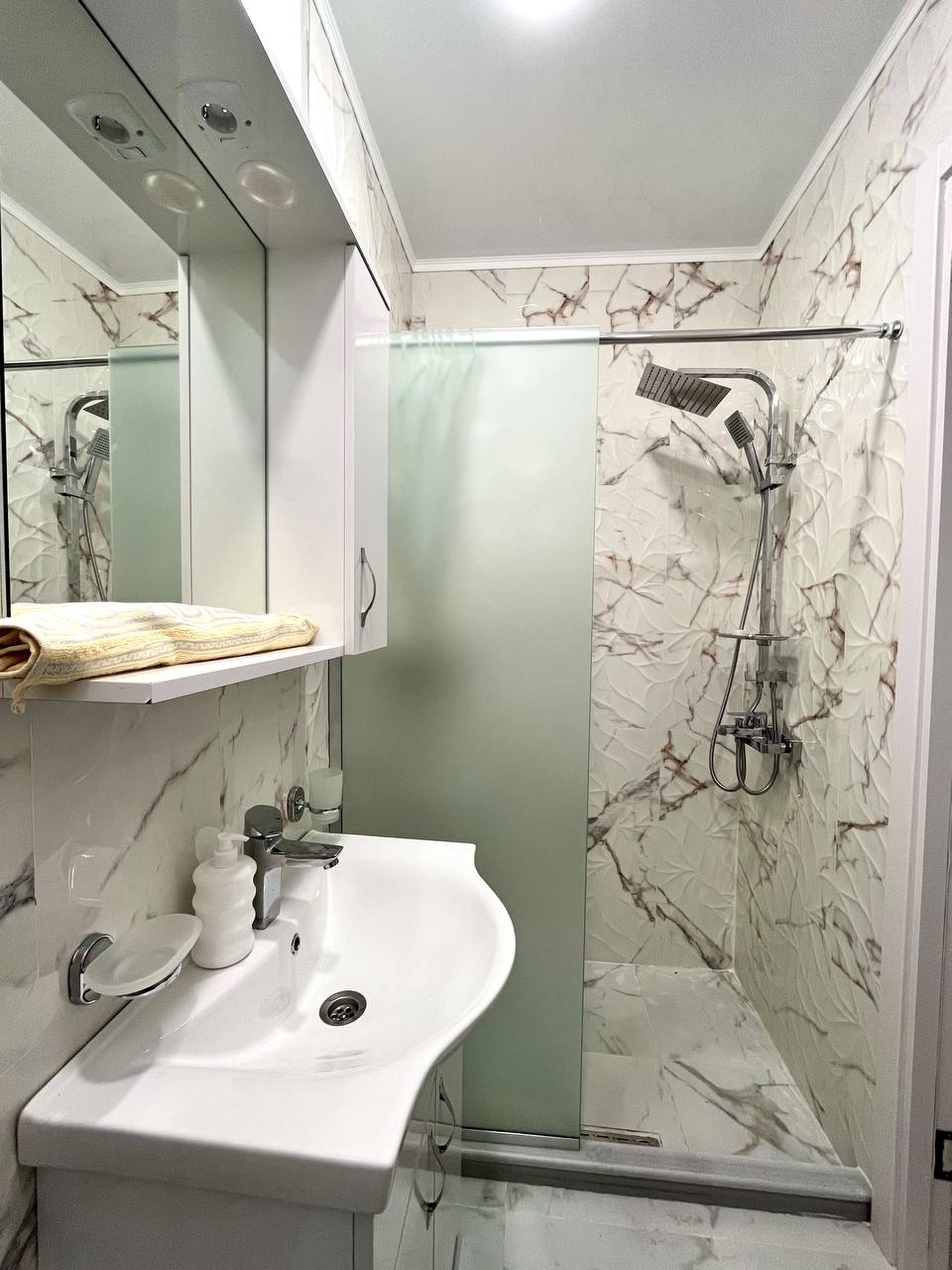 42 m² Studio Apartment in Batumi photo 5 of 8