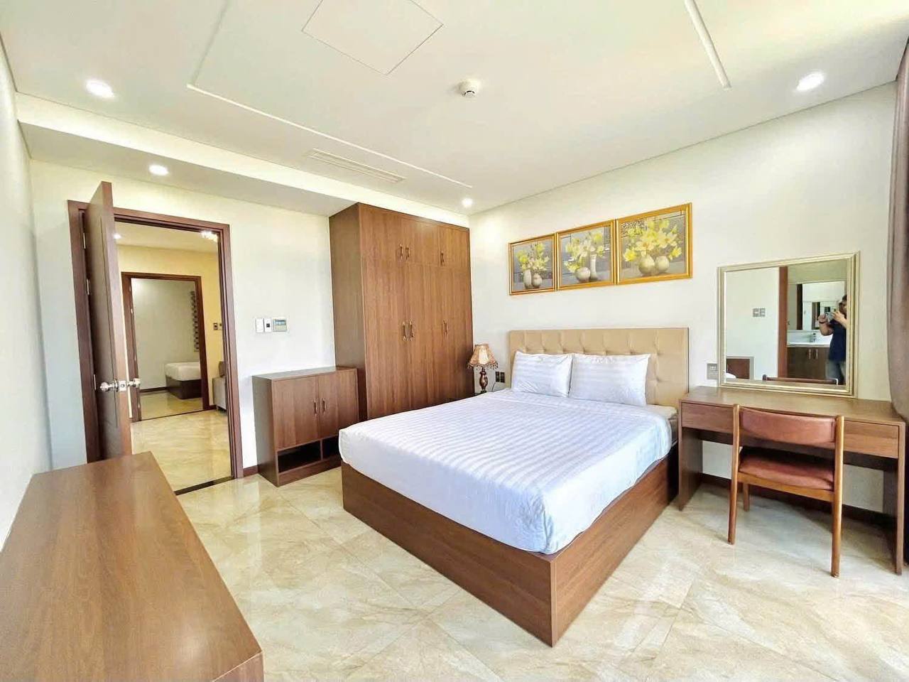 2-Bedroom Ocean View Apartment in Da Nang photo 2 of 8