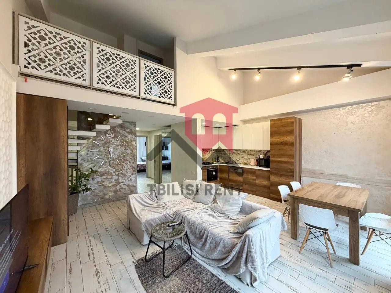 Spacious 3-Bedroom Duplex Apartment Near Lisi Lake photo 1 of 8