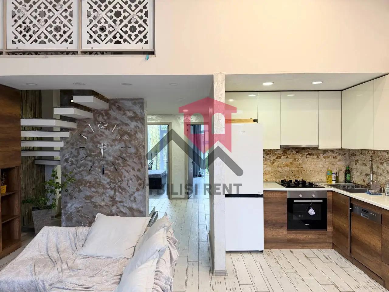 Spacious 3-Bedroom Duplex Apartment Near Lisi Lake photo 2 of 8