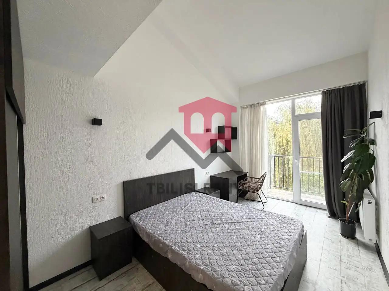 Spacious 3-Bedroom Duplex Apartment Near Lisi Lake photo 5 of 8