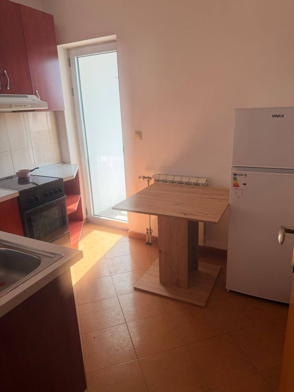 Unfurnished 2-Bedroom Apartment in Zemun photo 2 of 8