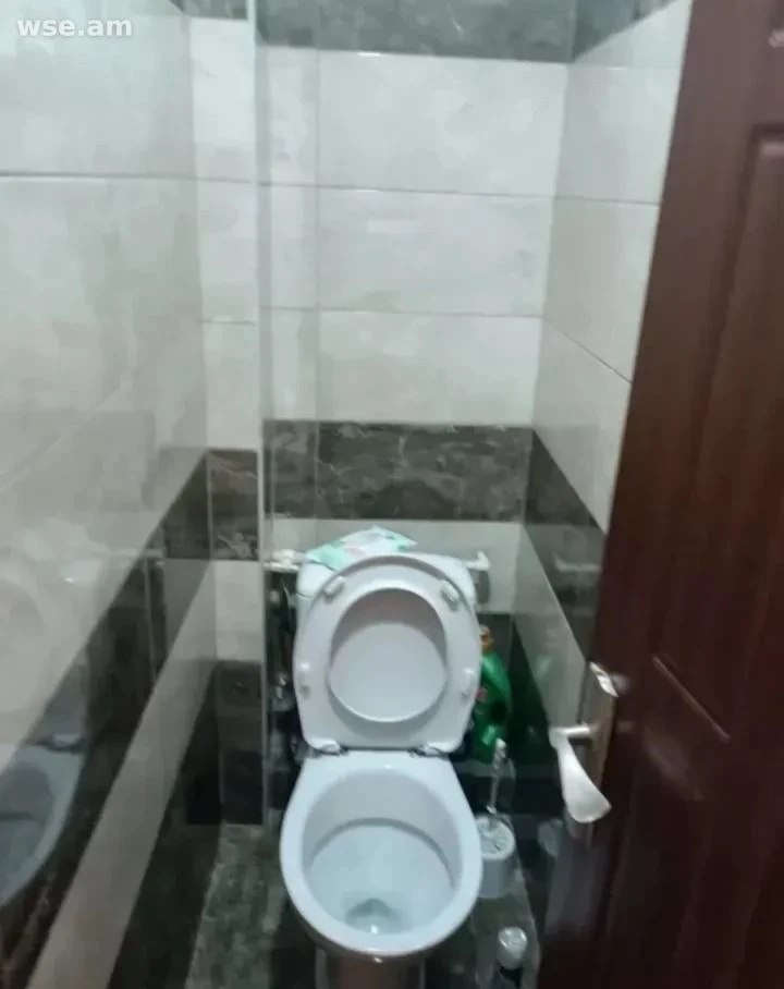 4-Room Apartment for Rent in Kentron photo 4 of 8