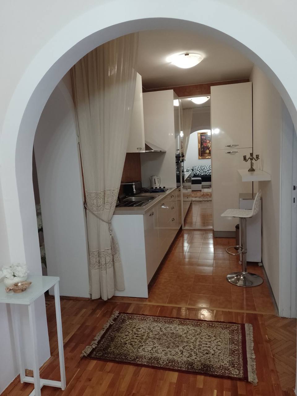 Однокомнатная квартира на улице Бирчанинова photo 3 of 5