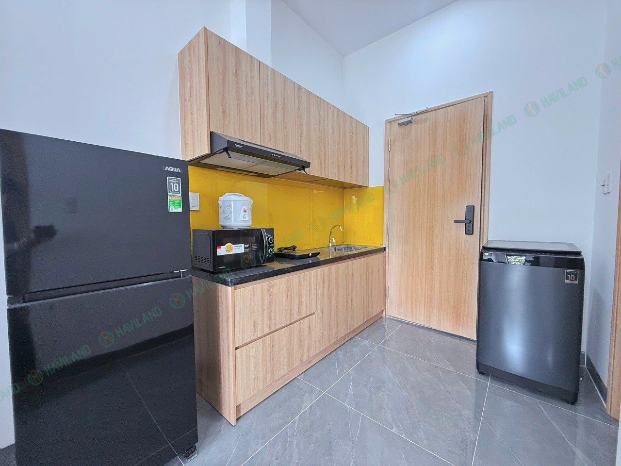 Brand-New 2-Bedroom Serviced Apartment photo 4 of 8