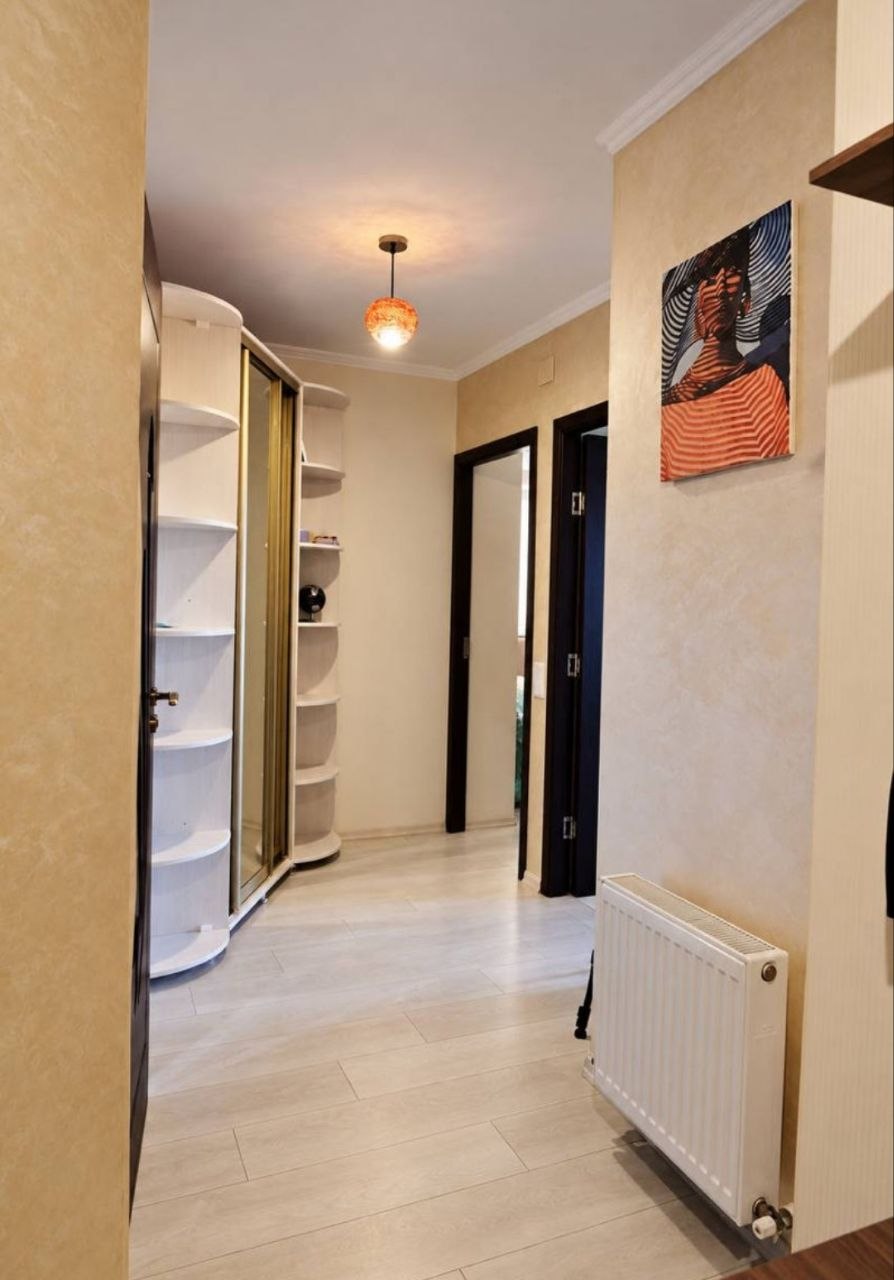 Two-Room Apartment in Central Chisinau photo 4 of 5